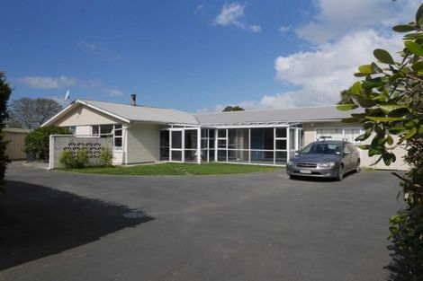 Photo of property in 82 Neville Street, Spreydon, Christchurch, 8024