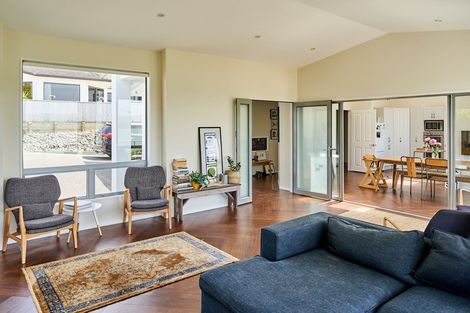Photo of property in 14 Saint Austell Close, Camborne, Porirua, 5026