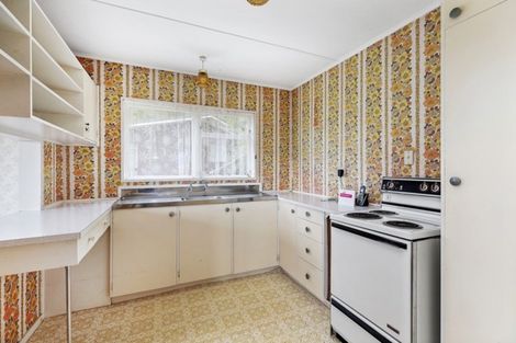 Photo of property in 11 The Spinney, Titahi Bay, Porirua, 5022