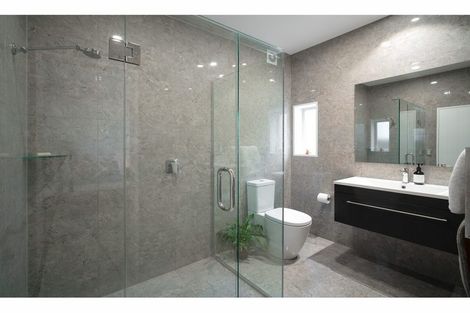 Photo of property in 17 Innes Road, St Albans, Christchurch, 8052