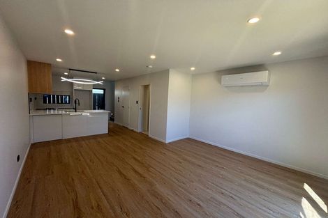 Photo of property in 6/2 Anthony Place, Pakuranga, Auckland, 2010