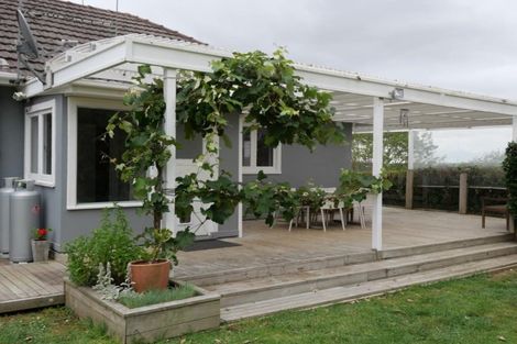 Photo of property in 189 Jutland Road, Pukekohe, 2120