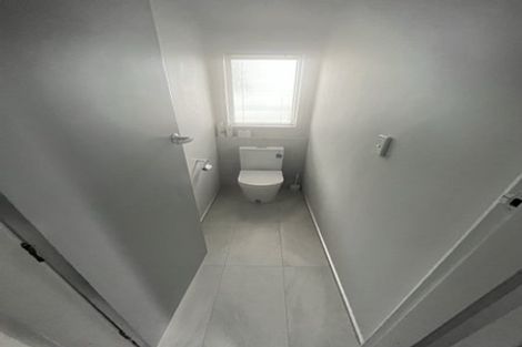 Photo of property in 3 Patterson Grove, Waikanae, 5036