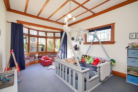 Photo of property in 1 Home Street, Winton, 9720