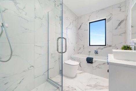 Photo of property in 28 Booker Drive, Tuakau, 2121