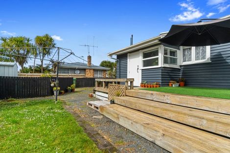 Photo of property in 18 Walsh Street, Forest Lake, Hamilton, 3200