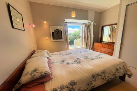 Photo of property in 72a Thompson Street, Mount Cook, Wellington, 6011