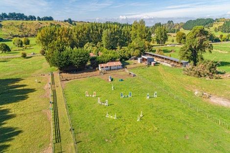 Photo of property in 179 Leedstown Road, Hunterville, Marton, 4787