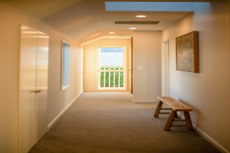 Photo of property in 76 Wai-iti Terrace, Bryndwr, Christchurch, 8052