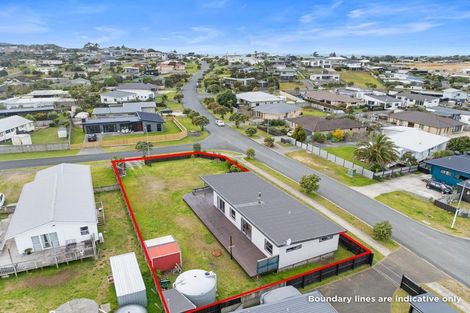 Photo of property in 1 Spinifex Road, Mangawhai Heads, Mangawhai, 0505