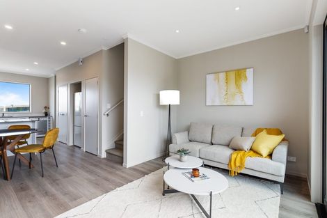 Photo of property in 4/4 Onekiritea Road, Hobsonville, Auckland, 0616