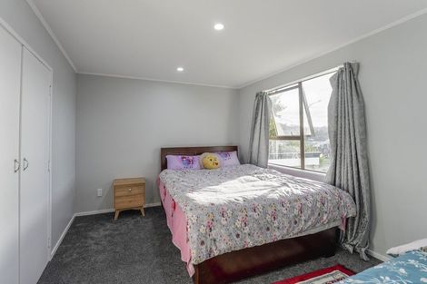 Photo of property in 1/71 Luanda Drive, Ranui, Auckland, 0612