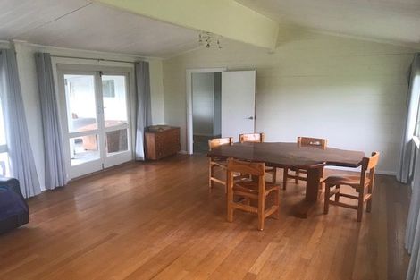 Photo of property in 569 Shoemaker Road, Waipu, 0582