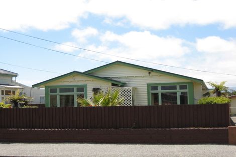 Photo of property in 61 Derby Street, Westport, 7825