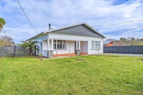 Photo of property in 14 Lee Street, Southbridge, 7602