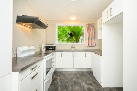 Photo of property in 26 Farnham Avenue, Highbury, Palmerston North, 4412