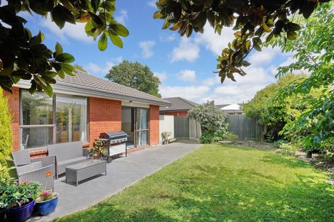 Photo of property in 2/6 Leith Place, Spreydon, Christchurch, 8024