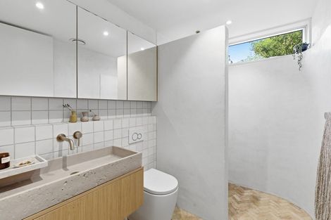 Photo of property in 41 Wiggins Street, Sumner, Christchurch, 8081