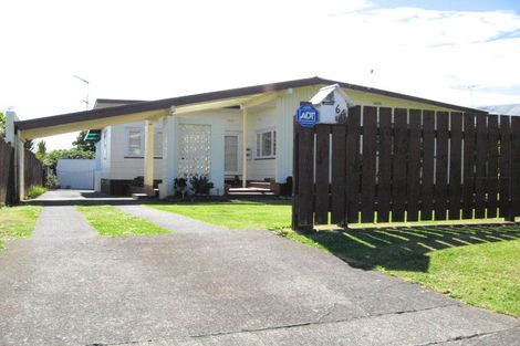 Photo of property in 18 Chipping Dale, Mangere Bridge, Auckland, 2022