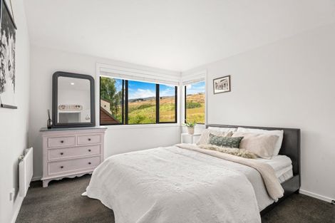 Photo of property in 77b Meadowstone Drive, Wanaka, 9305