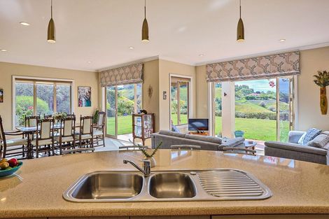 Photo of property in 122 Kent Terrace, Taradale, Napier, 4112