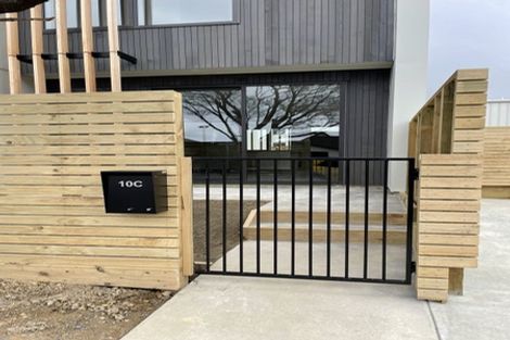 Photo of property in 10c Beauchamp Street, Karori, Wellington, 6012