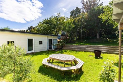 Photo of property in 17 Olsen Avenue, Mangawhai Heads, Mangawhai, 0505