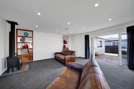 Photo of property in 3 Murray Avenue, Hawera, 4610