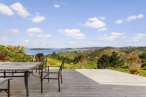 Photo of property in 20 Grumman Lane, Newlands, Wellington, 6037