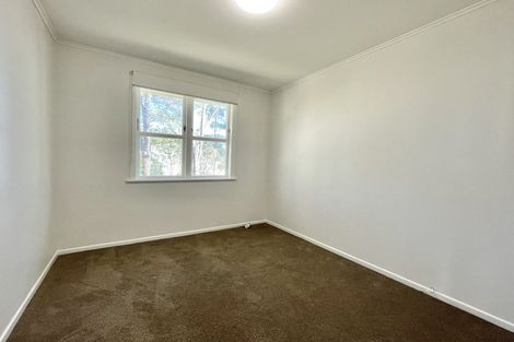 Photo of property in 20 Madison Place, Forrest Hill, Auckland, 0620