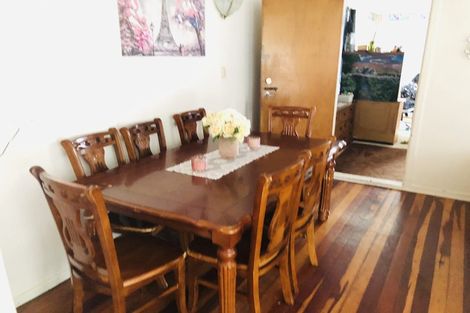 Photo of property in 86 Harrington Road, Henderson, Auckland, 0610