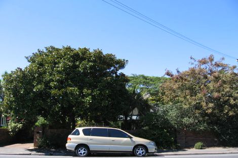 Photo of property in 1/60 Shakespeare Road, Milford, Auckland, 0620