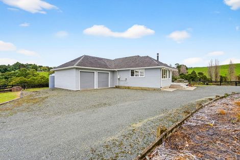 Photo of property in 109 Mountain Road, Maungaturoto, 0587