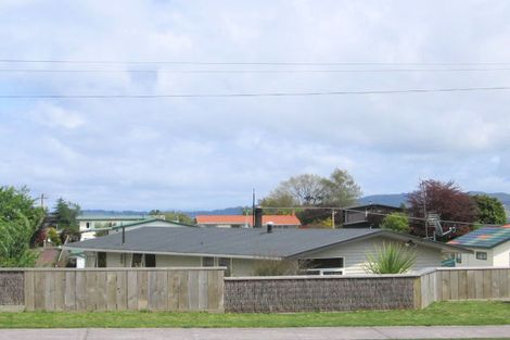 Photo of property in 31 Sunset Street, Hilltop, Taupo, 3330