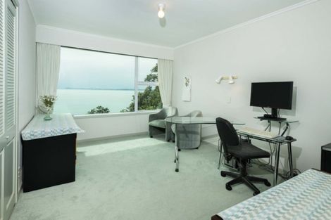 Photo of property in 1/187 Beach Road, Castor Bay, Auckland, 0620