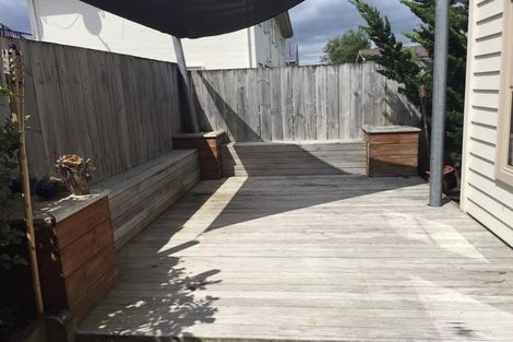 Photo of property in 52u4 Cook Street, Hamilton East, Hamilton, 3216