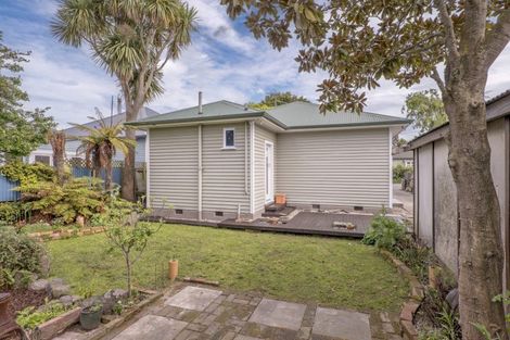 Photo of property in 9 Reeves Road, Opawa, Christchurch, 8023