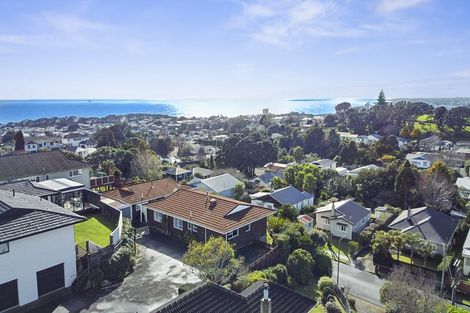 Photo of property in 1d Rossiter Crescent, Lynmouth, New Plymouth, 4310