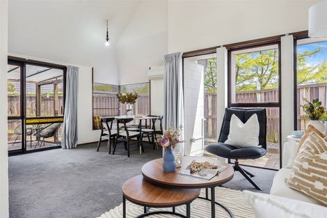 Photo of property in 43n Waimairi Road, Upper Riccarton, Christchurch, 8041