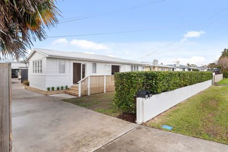 Photo of property in 53a Queen Road, Bellevue, Tauranga, 3110
