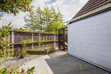Photo of property in 43n Waimairi Road, Upper Riccarton, Christchurch, 8041