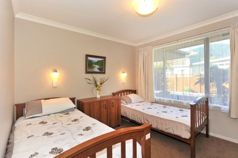 Photo of property in 6 Tussock Place, Stoke, Nelson, 7011