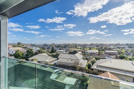Photo of property in 8 Karaipiture Road, Karaka, 2124