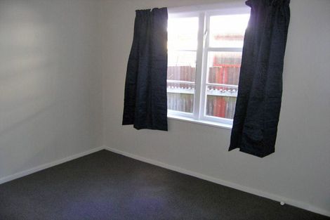 Photo of property in 201 Wellington Road, Wainuiomata, Lower Hutt, 5014
