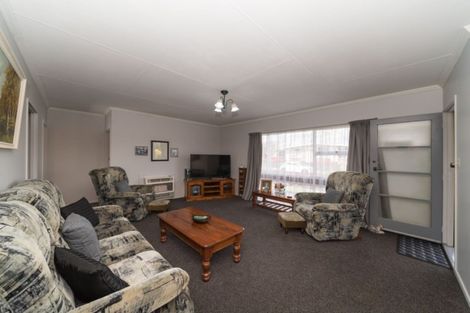 Photo of property in 2 Moyne Avenue, Milson, Palmerston North, 4414
