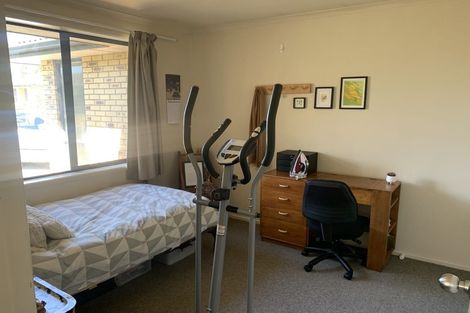 Photo of property in 10 Locksley Lane, Hamilton East, Hamilton, 3216