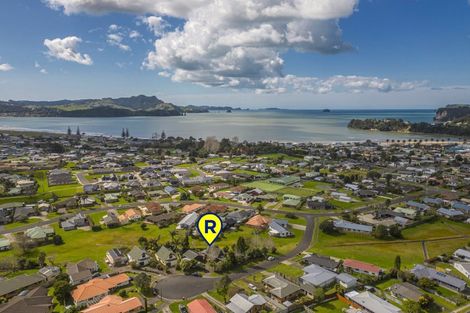Photo of property in 10 Impala Place, Whitianga, 3510