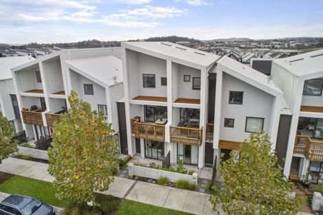 Photo of property in 96 Squadron Drive, Hobsonville, Auckland, 0618
