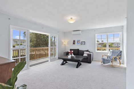Photo of property in 39 Butterworth Drive, Glendene, Auckland, 0602