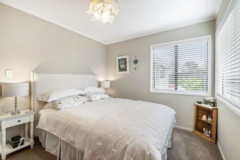 Photo of property in 2/20 Wolsley Avenue, Milford, Auckland, 0620